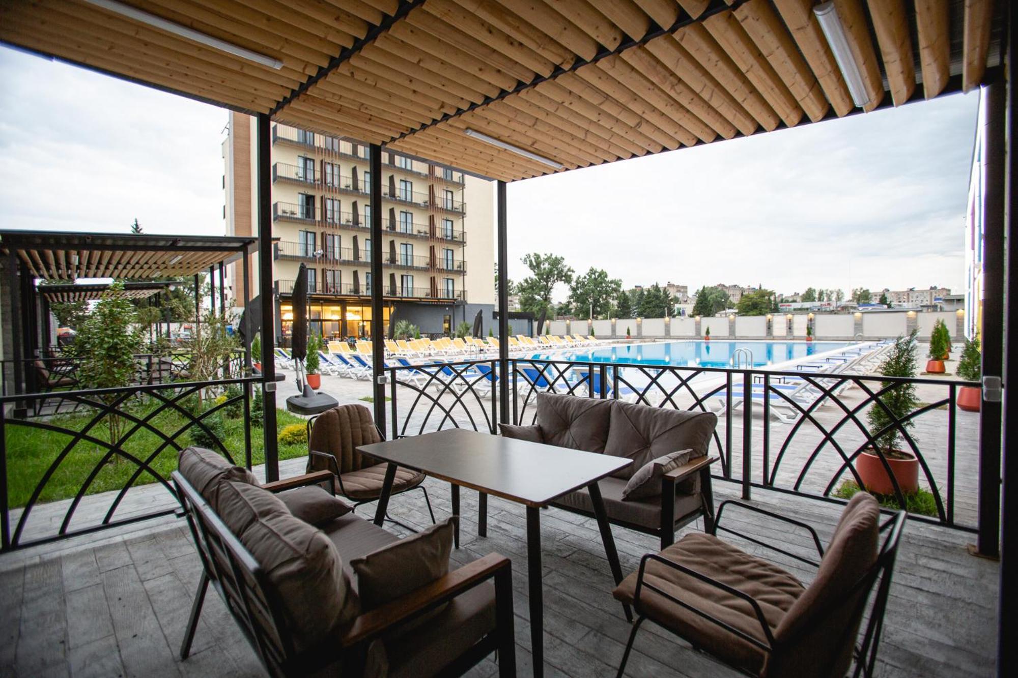 West Inn Georgia Koetaisi Buitenkant foto